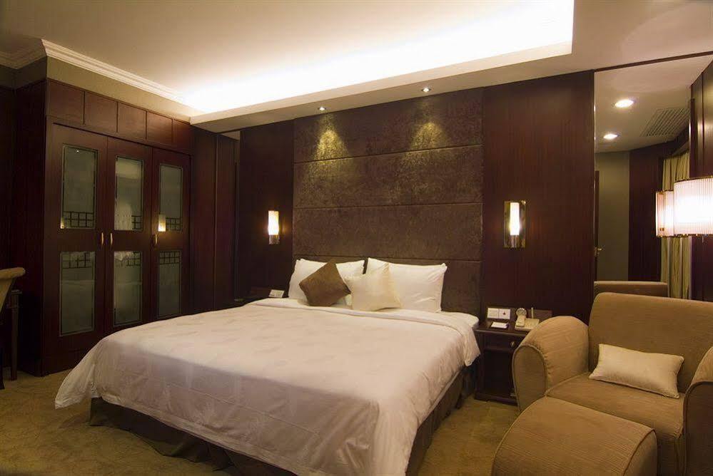 Shenzhen Hengfeng Haiyue International Hotel Exterior foto
